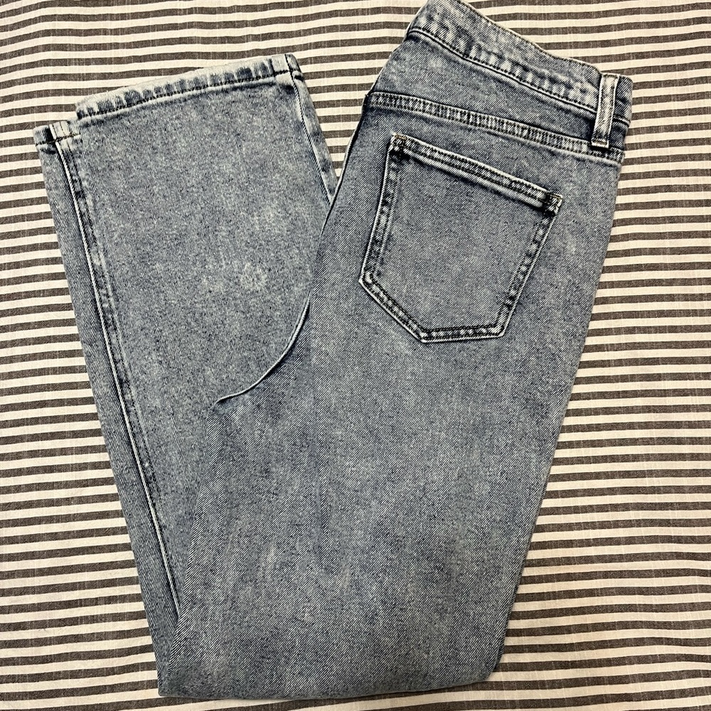 Jeans - Picture 3 of 4